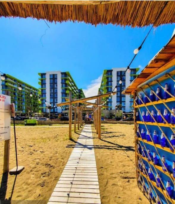 Alezzy Beach Apartament Prima Linie La Mare 那沃达利 外观 照片