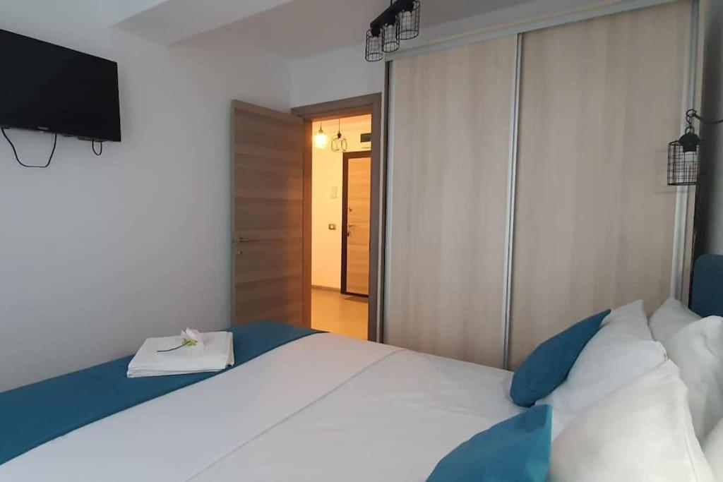 Alezzy Beach Apartament Prima Linie La Mare 那沃达利 外观 照片