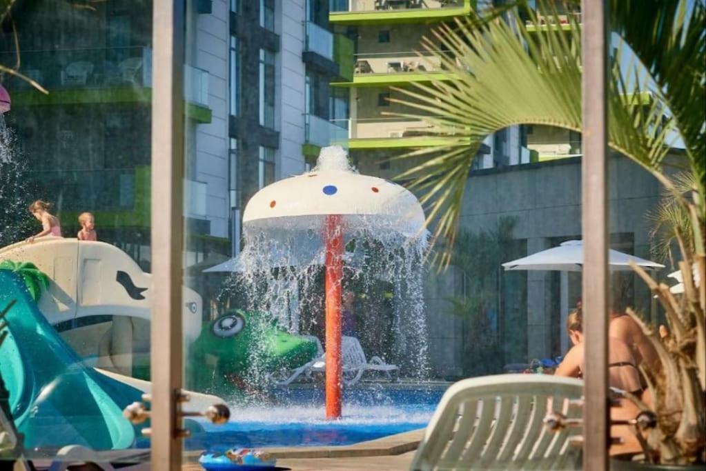 Alezzy Beach Apartament Prima Linie La Mare 那沃达利 外观 照片