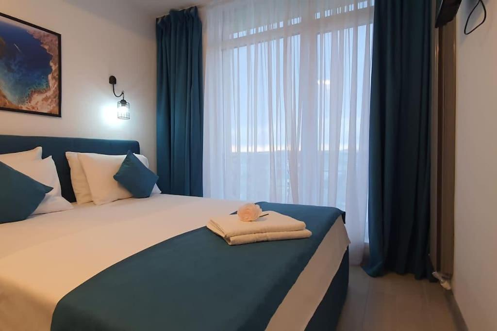 Alezzy Beach Apartament Prima Linie La Mare 那沃达利 外观 照片